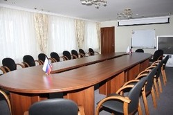 Imagen de los exteriores del Hotel Avia. Foto 4