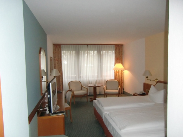Imagen de la habitación del Hotel Avia. Foto 4