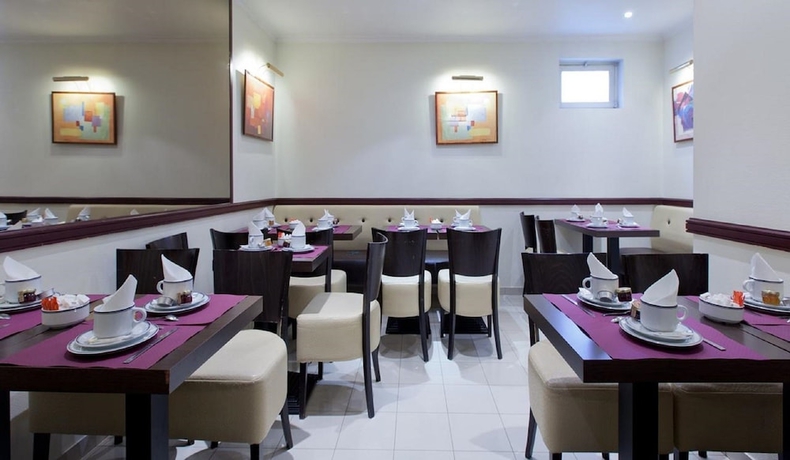Imagen del bar/restaurante del Hotel Avia Saphir Montparnasse. Foto 4
