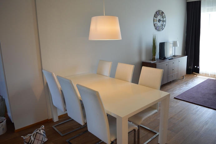 Imagen de la habitación del Hotel Avia Suites Vantaa. Foto 8