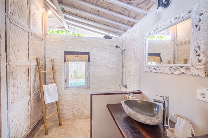 Imagen de la habitación del Hotel Avia Villa Resort. Foto 3