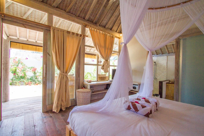 Imagen de la habitación del Hotel Avia Villa Resort. Foto 5