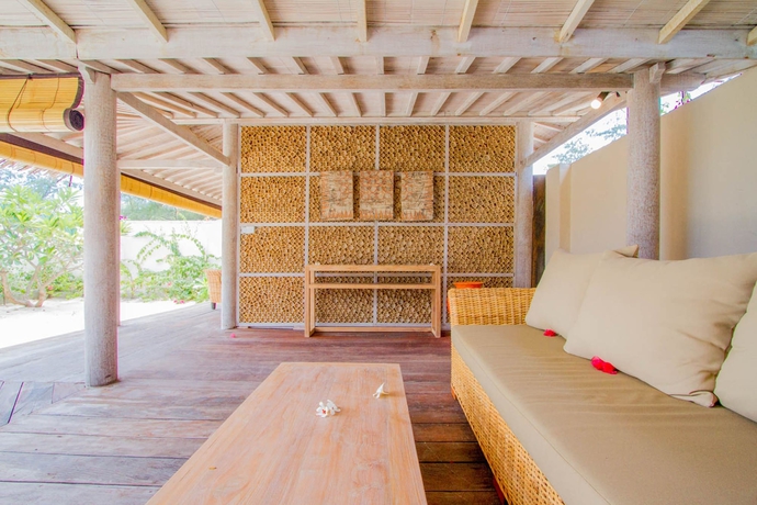 Imagen de la habitación del Hotel Avia Villa Resort. Foto 6