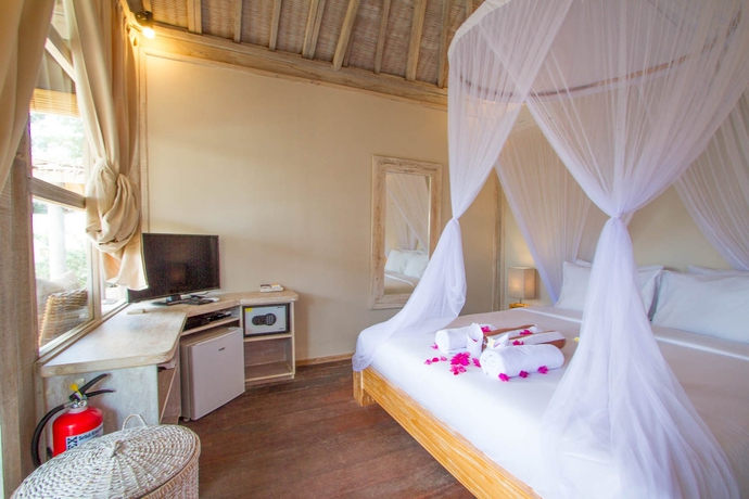 Imagen de la habitación del Hotel Avia Villa Resort. Foto 8