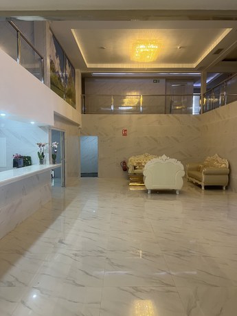 Imagen de los interiores del Hotel Aviaci&oacute;n. Foto 18