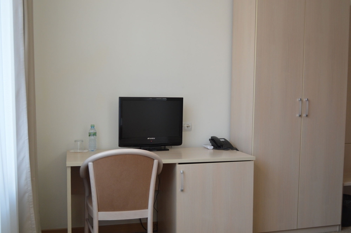 Imagen de la habitación del Hotel Avialuxe. Foto 7