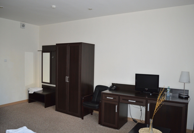 Imagen de la habitación del Hotel Avialuxe. Foto 8