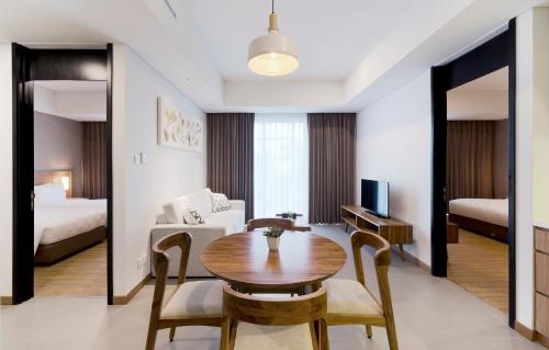 Imagen de la habitación del Hotel Aviary Bintaro. Foto 8