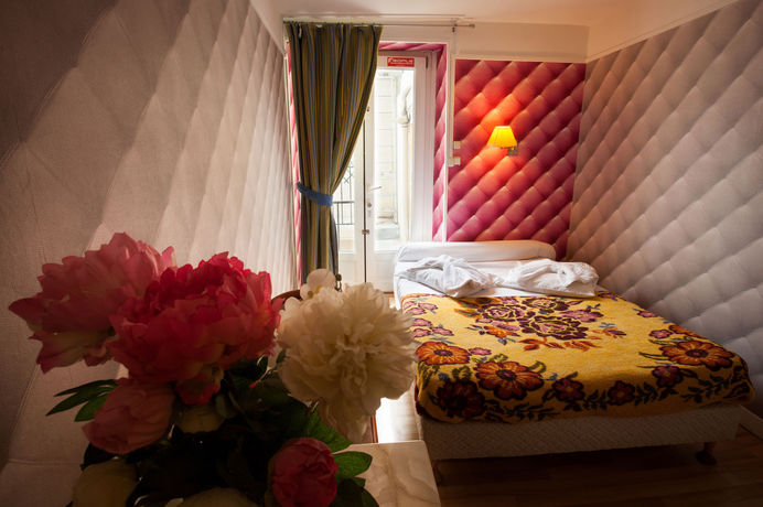 Imagen de la habitación del Hotel Aviatic. Foto 9