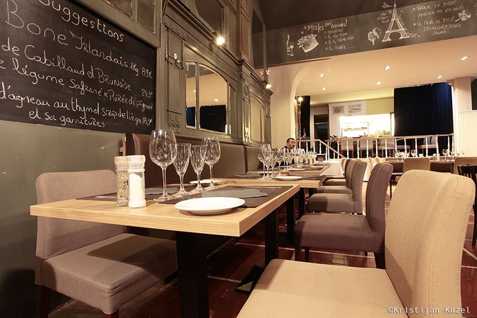 Imagen del bar/restaurante del Hotel Aviation, Bruselas. Foto 5