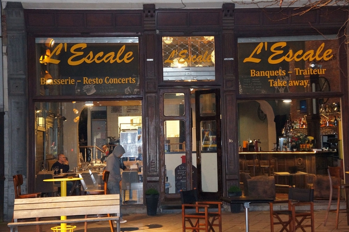 Imagen del bar/restaurante del Hotel Aviation. Foto 3