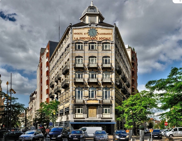 Imagen de los interiores del Hotel Aviation. Foto 12