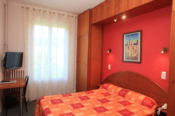 Imagen de la habitación del Hotel Aviation, La Bourboule. Foto 2