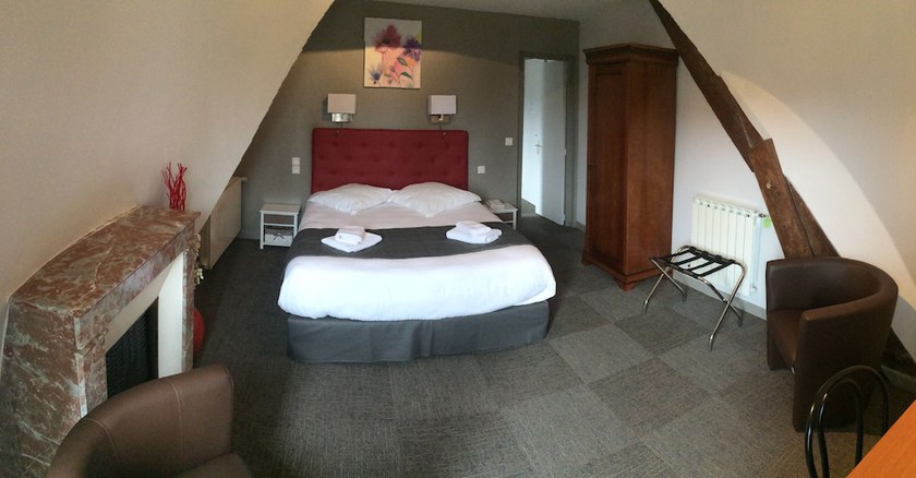 Imagen de la habitación del Hotel Aviation, La Bourboule. Foto 5