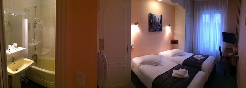 Imagen de la habitación del Hotel Aviation, La Bourboule. Foto 18