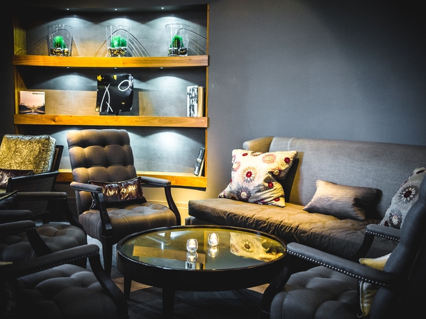 Imagen de los interiores del Hotel Aviator Farnborough. Foto 12