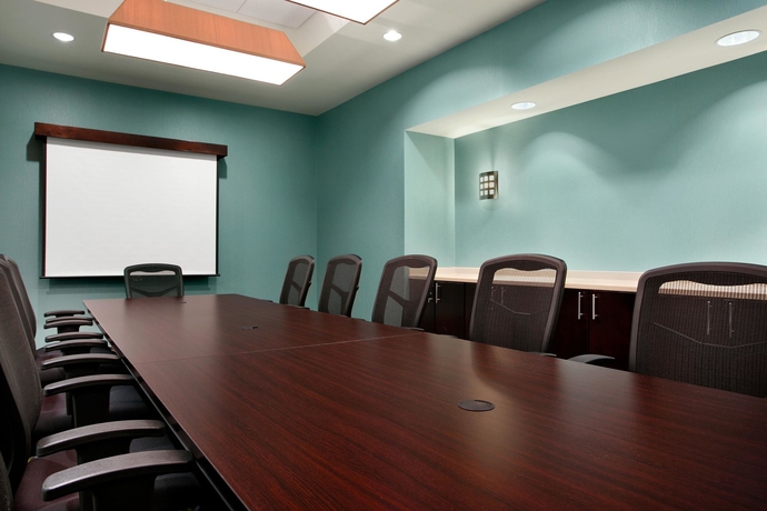 Imagen de los interiores del Hotel Aviator and Suites, Bw Signature Collection. Foto 11