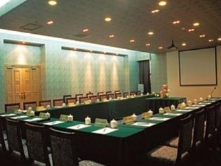 Imagen de la habitación del Hotel Avic. Foto 8