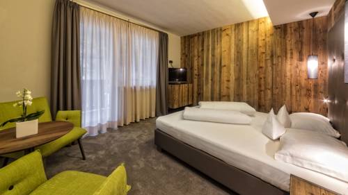 Imagen de la habitación del Hotel Avidea. Foto 13