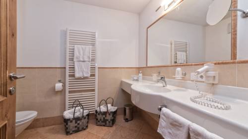 Imagen de la habitación del Hotel Avidea. Foto 15