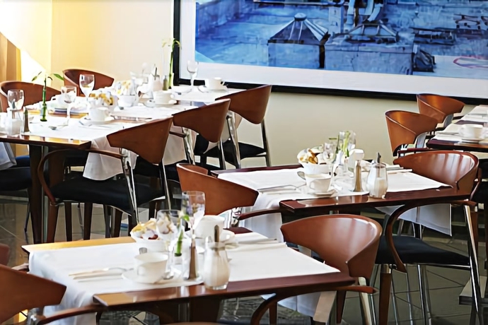 Imagen del bar/restaurante del Hotel Avidonapartments. Foto 3