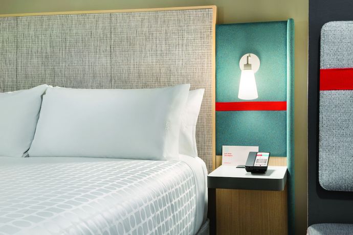 Imagen de la habitación del Hotel Avids Oklahoma City - Quail Springs, an IHG. Foto 9