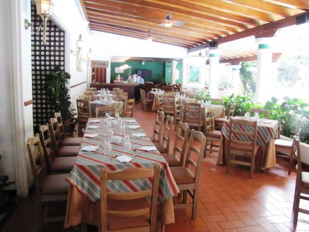 Imagen del bar/restaurante del Hotel Avila. Foto 3