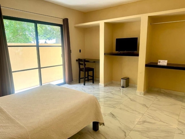 Imagen de la habitación del Hotel Avila. Foto 9