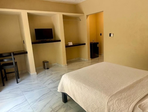 Imagen de la habitación del Hotel Avila. Foto 12