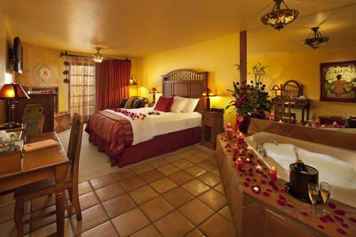 Imagen de la habitación del Hotel Avila La Fonda. Foto 13
