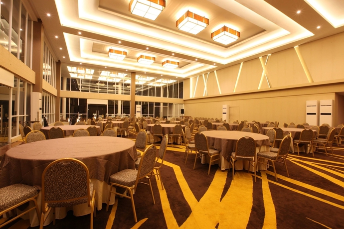 Imagen de los exteriores del Hotel Avilla Residence. Foto 5