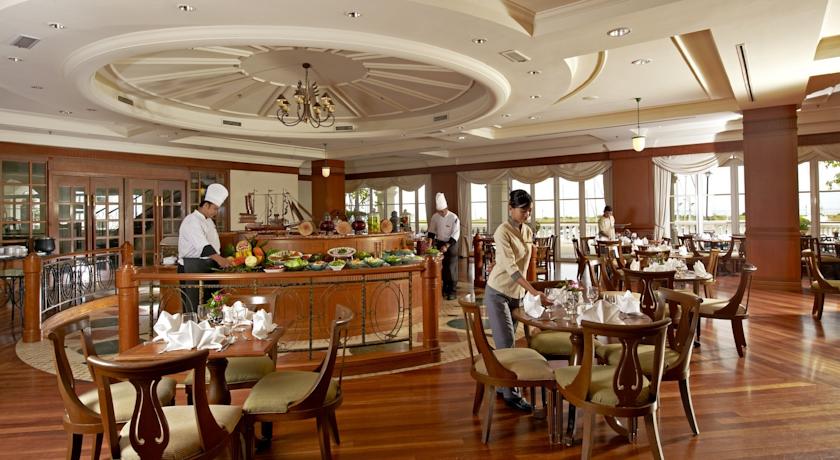 Imagen general del Hotel Avillion Admiral Cove. Foto 3