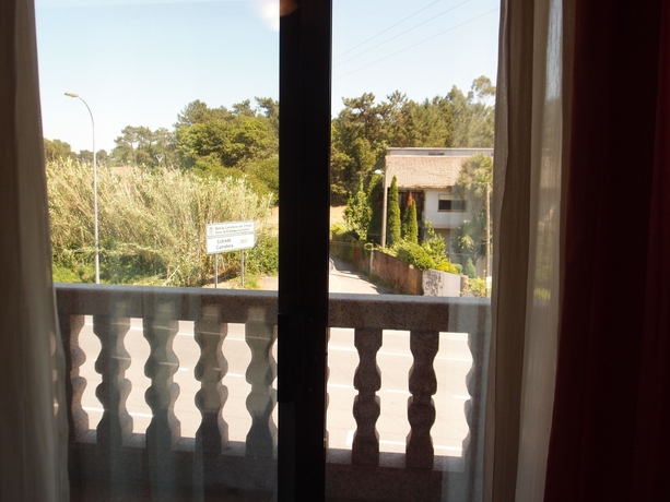 Imagen de la habitación del Hotel Avi&oacute;n Vigo. Foto 4