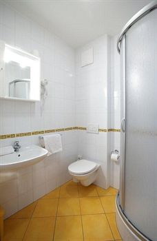 Imagen de la habitación del Hotel Avion, Praga. Foto 9