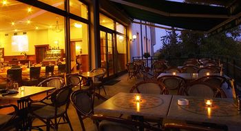 Imagen de los exteriores del Hotel Avion, Praga. Foto 10