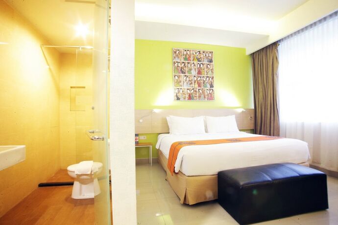 Imagen general del Hotel Avirahotel Panakkukang. Foto 1