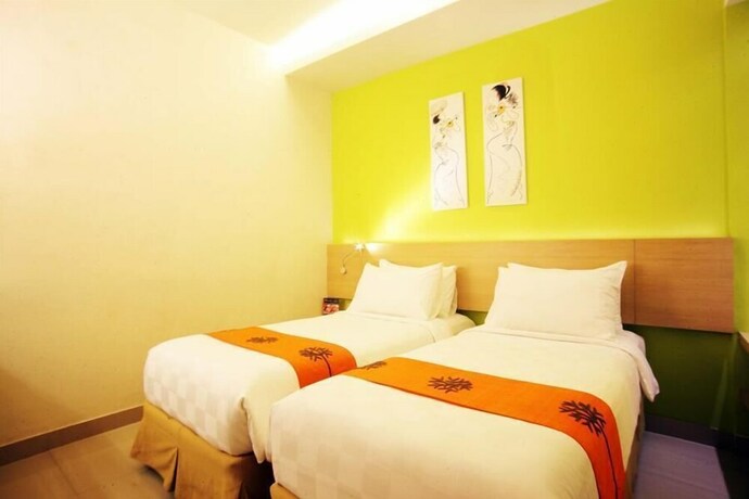 Imagen de la habitación del Hotel Avirahotel Panakkukang. Foto 6