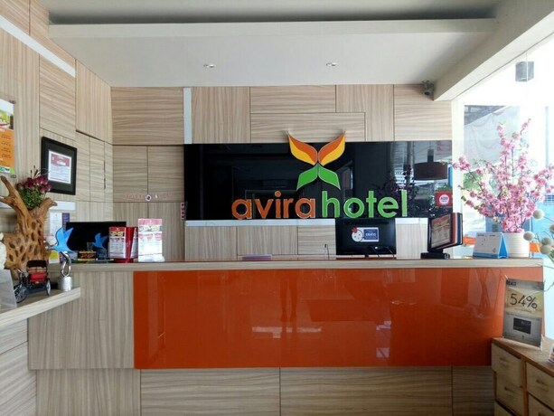 Imagen de los interiores del Hotel Avirahotel Panakkukang. Foto 20
