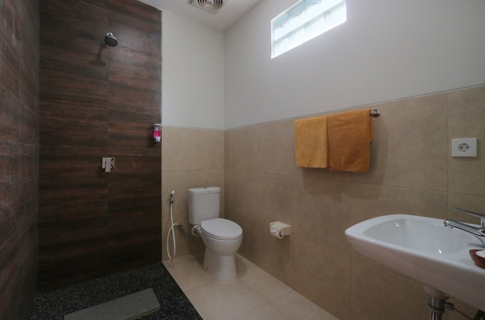 Imagen de la habitación del Hotel Avisara Villa. Foto 11