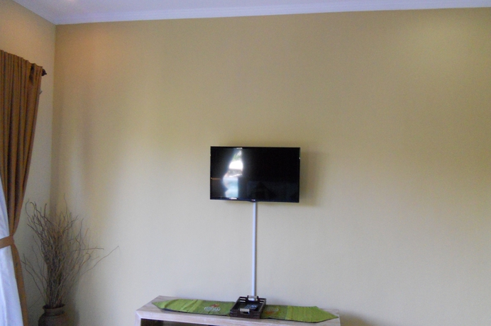 Imagen de la habitación del Hotel Avisara Villa. Foto 13