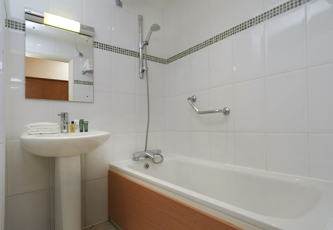 Imagen de la habitación del Hotel Avisford Park. Foto 4