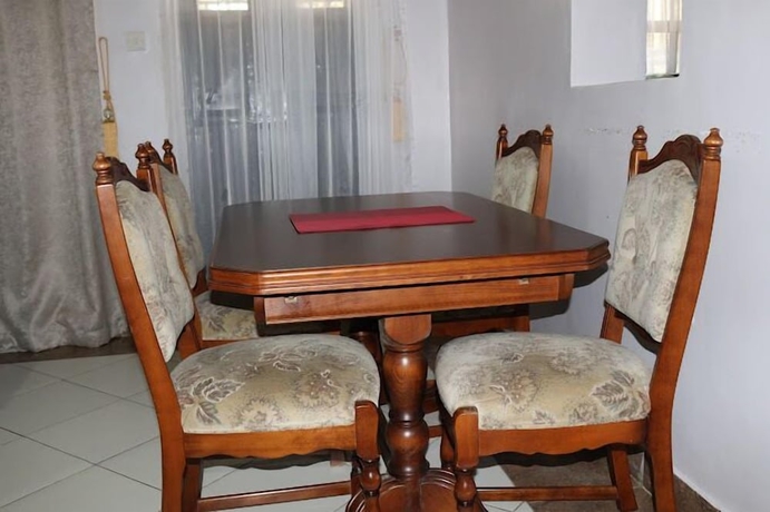 Imagen de la habitación del Hotel Avishai Homes Kisumu. Foto 12