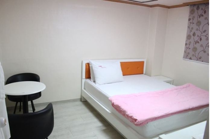 Imagen de la habitación del Hotel Avishong Motel. Foto 8