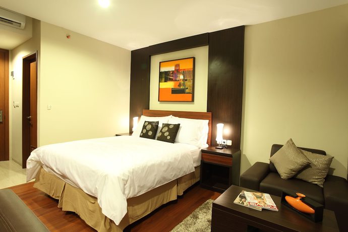 Imagen de la habitación del Hotel Avissa Suites. Foto 4