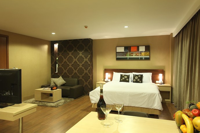 Imagen de la habitación del Hotel Avissa Suites. Foto 5