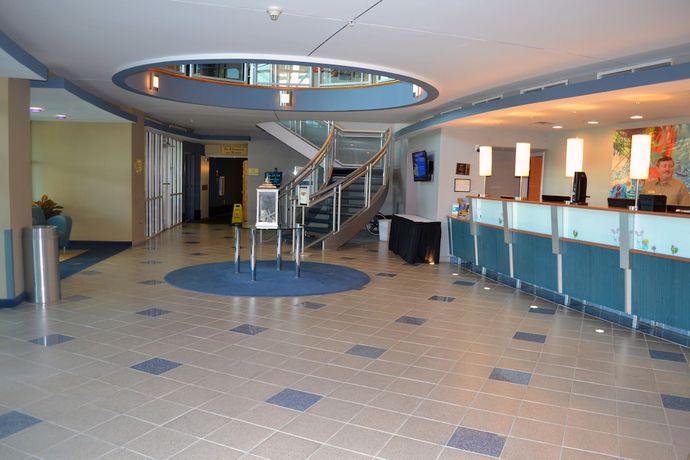 Imagen de los interiores del Hotel Avista Resort. Foto 19