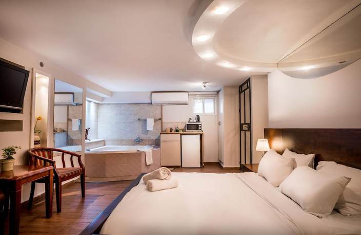 Imagen de la habitación del Hotel Avital. Foto 10
