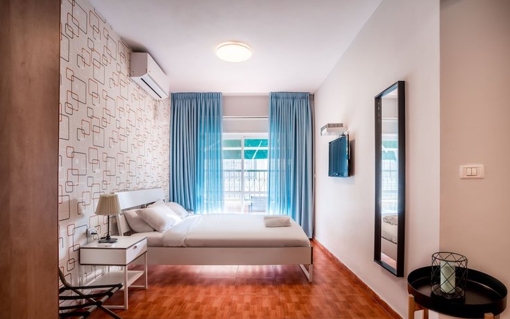 Imagen de la habitación del Hotel Avital. Foto 16