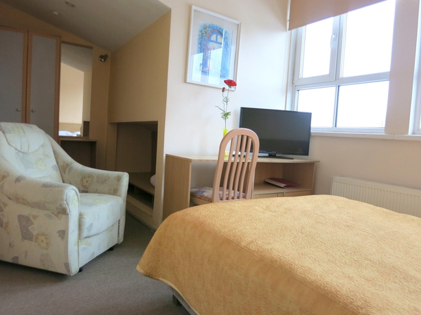 Imagen de la habitación del Hotel Avitar. Foto 9