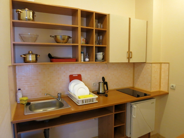 Imagen de la habitación del Hotel Avitar. Foto 12